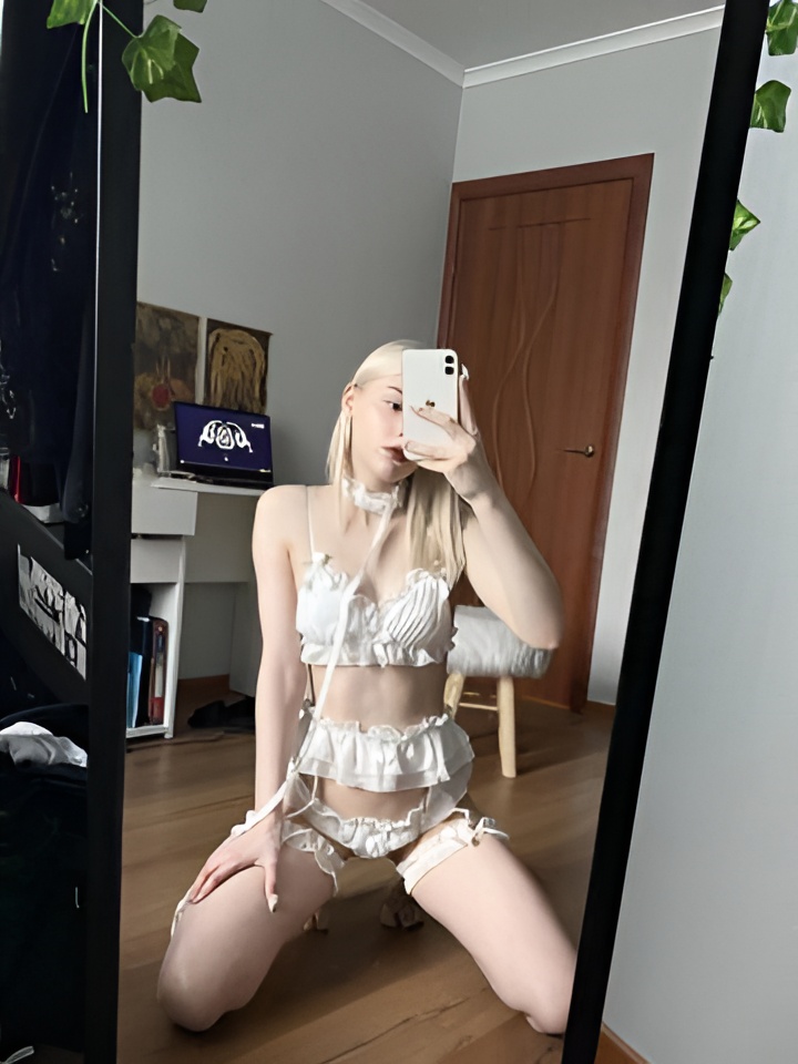 Мальвина привлекальеная девушка из Сосенский цена от 2000 руб