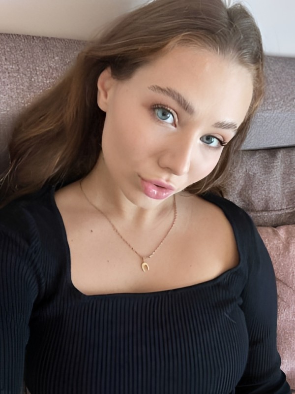 Элина привлекательная девушка из Сосенский цена от 1500 руб