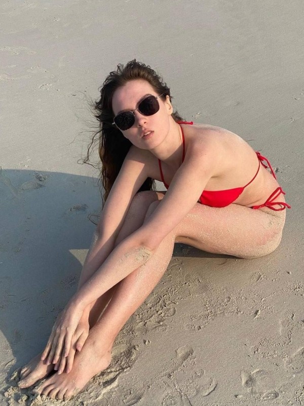 Оля привлекательная девушка из Сосенский цена от 7000 руб